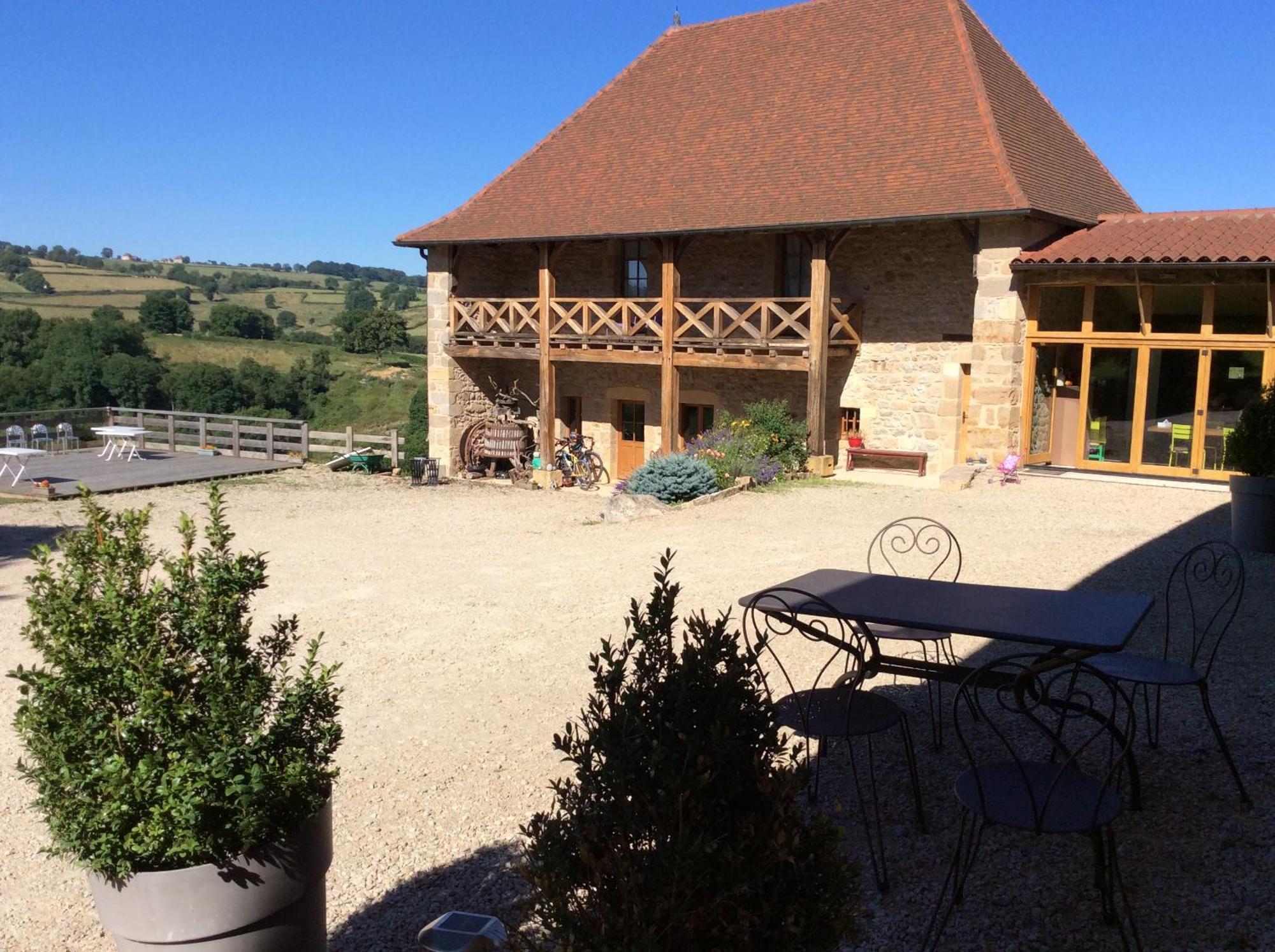 Domaine De Noyer Bed & Breakfast Saint-Christophe-en-Brionnais Ngoại thất bức ảnh